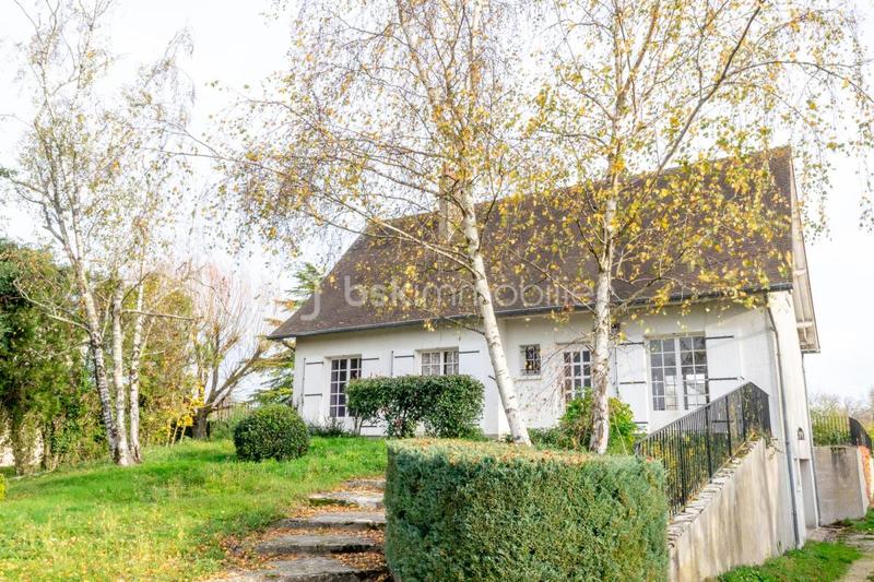 Maison - 94 m² - 4 pièces