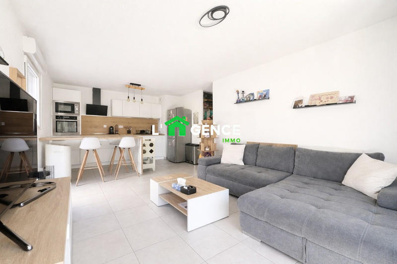 Appartement - 60 m² - 3 pièces