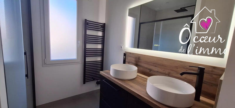 Maison - 99 m² - 5 pièces