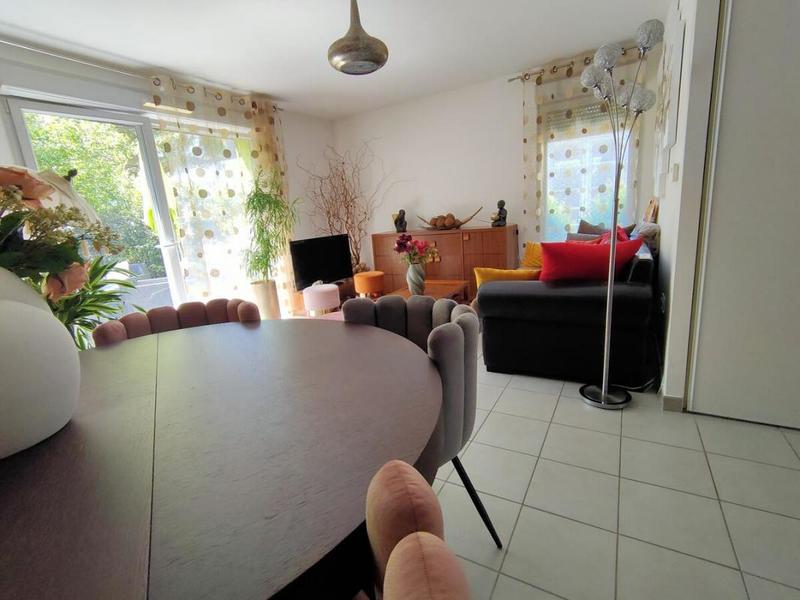 Maison - 88 m² - 5 pièces