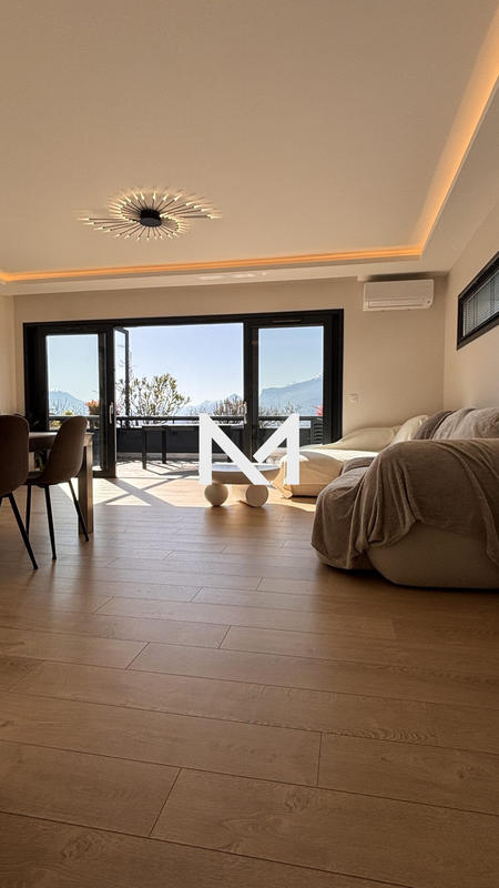 Appartement - 75 m² - 3 pièces