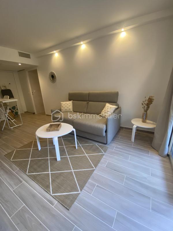 Studio - 21 m² - 1 pièce