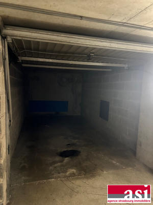 Parking / Garage - 13 m²