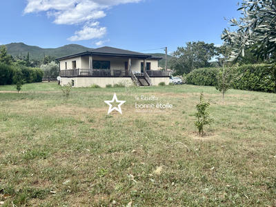 Villa - 115 m² - 3 pièces