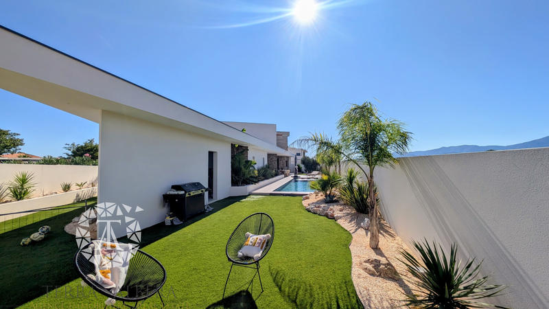 Villa - 182 m² - 5 pièces