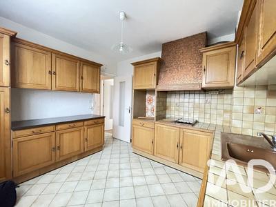 Maison - 82 m² - 4 pièces