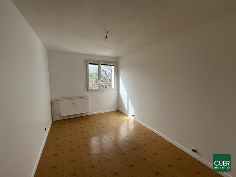 Appartement - 102 m² - 4 pièces