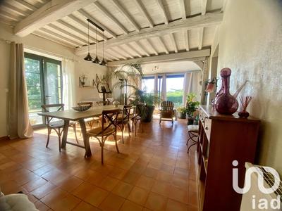 Maison - 170 m² - 6 pièces