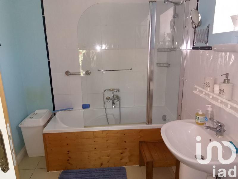 Maison - 141 m² - 7 pièces