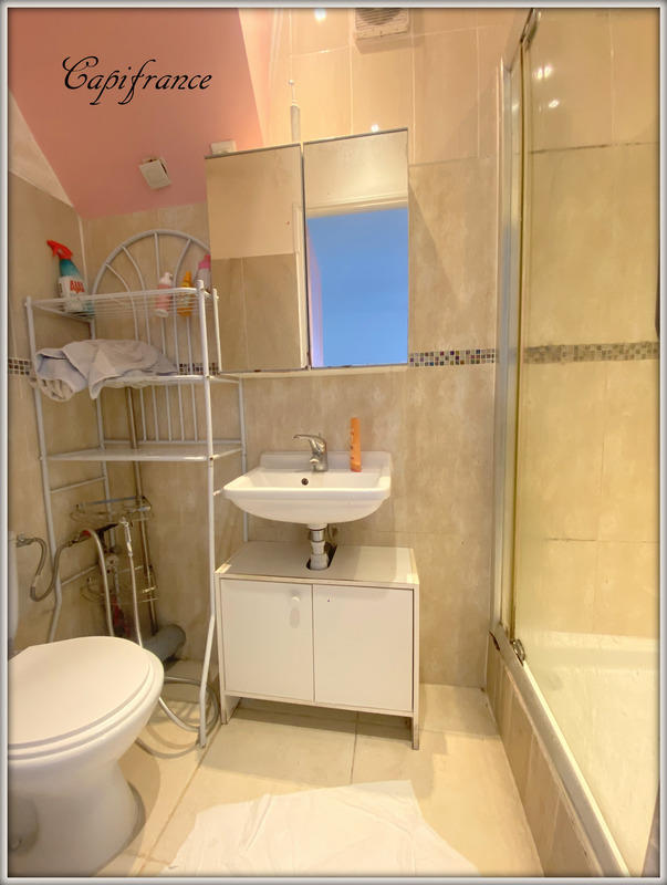 Maison - 193 m² - 8 pièces