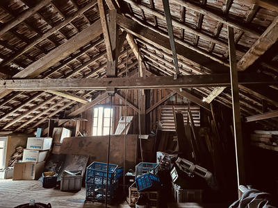 Immeuble - 150 m² - 8 pièces