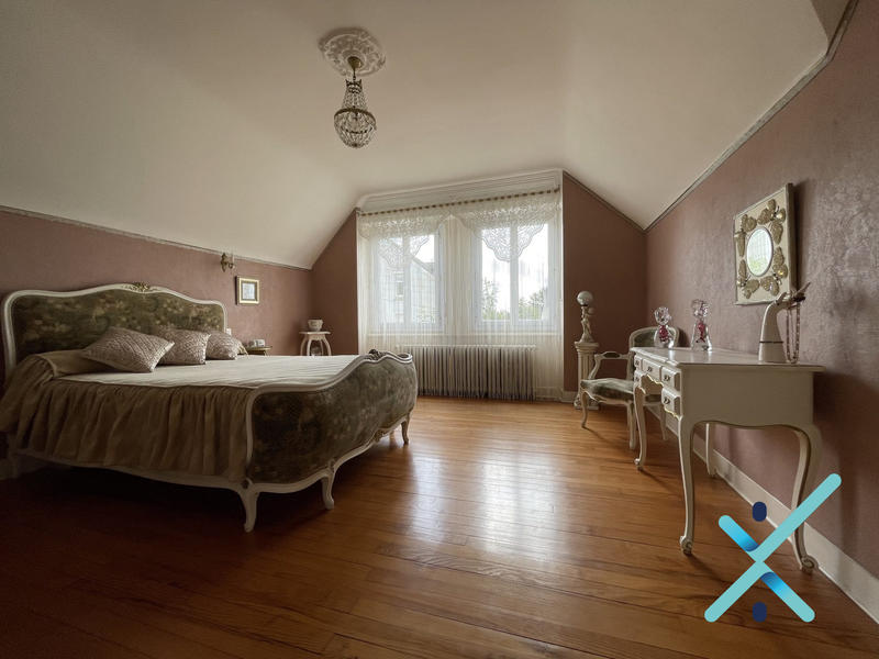 Maison ancienne - 190 m² - 7 pièces