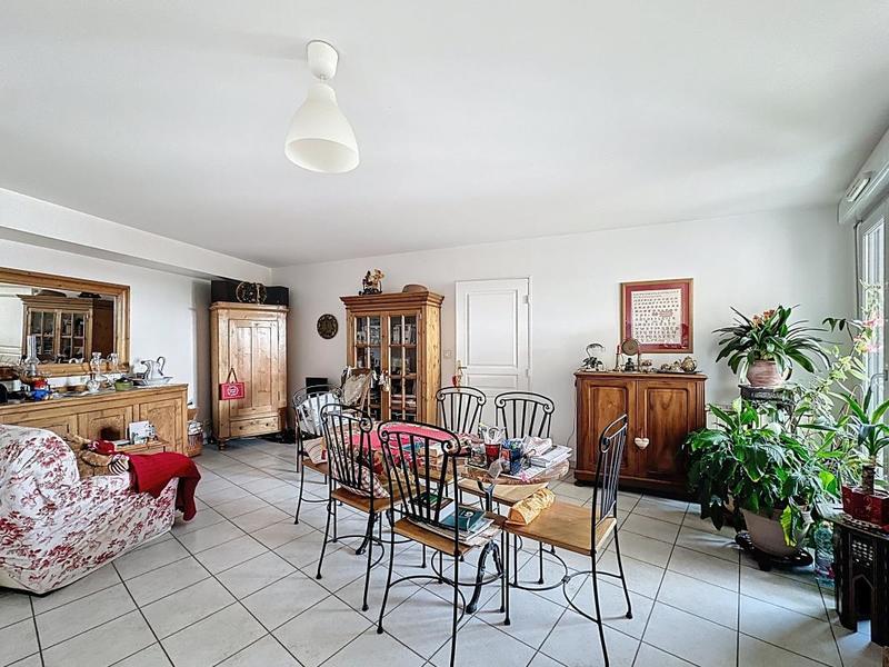 Appartement - 61 m² - 4 pièces