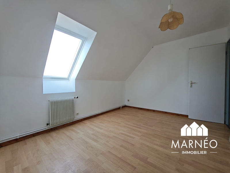 Maison traditionnelle - 100 m² - 5 pièces