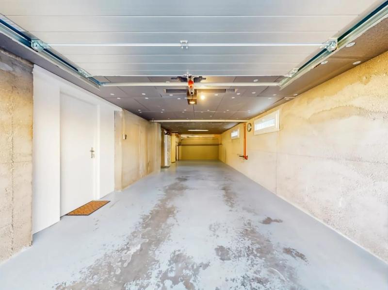 Maison - 180 m² - 7 pièces