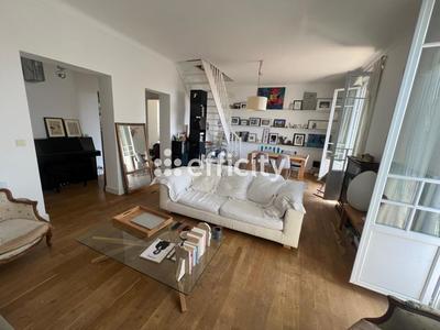 Appartement - 97 m² - 4 pièces
