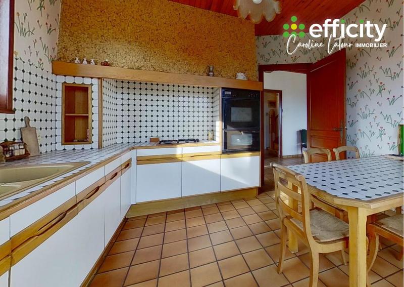 Maison - 138 m² - 6 pièces