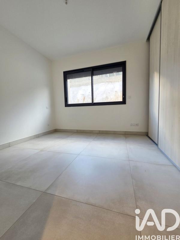 Appartement - 98 m² - 4 pièces