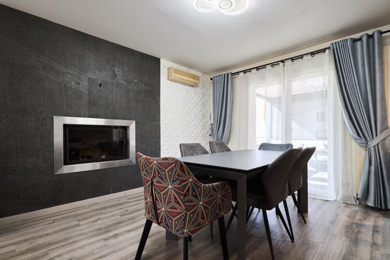 Maison - 168 m² - 7 pièces