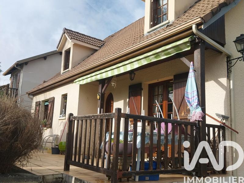 Maison - 122 m² - 5 pièces