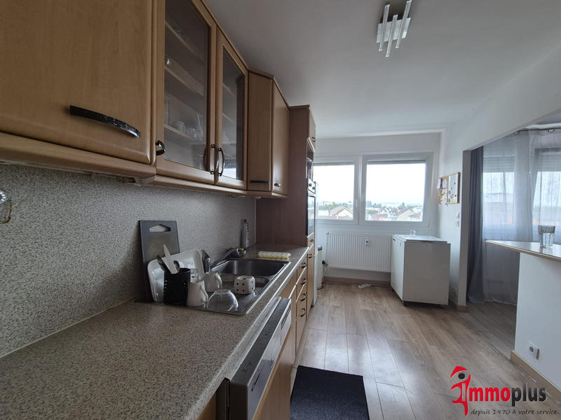 Appartement - 100 m² - 4 pièces