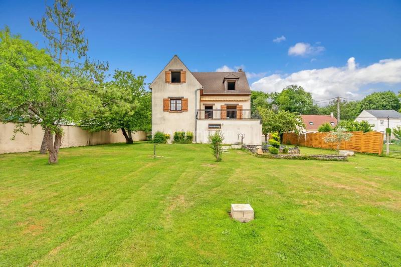 Maison - 136 m² - 5 pièces