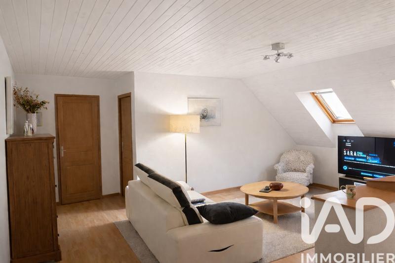 Maison - 237 m² - 7 pièces