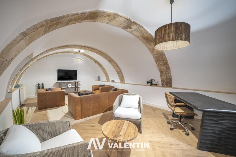 Appartement - 108 m² - 5 pièces