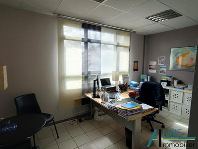 Local commercial - 230 m²