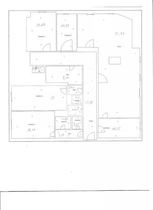 Appartement - 205 m² - 6 pièces