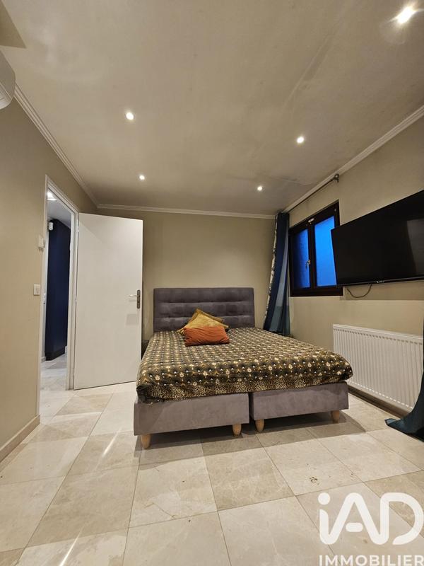 Maison - 167 m² - 7 pièces