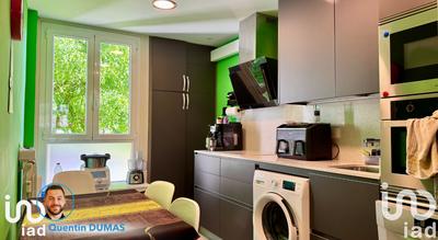 Appartement - 75 m² - 4 pièces