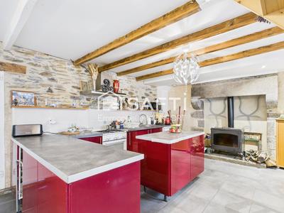 Maison - 125 m² - 6 pièces