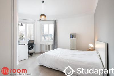 Chambre - 14 m² - 1 pièce