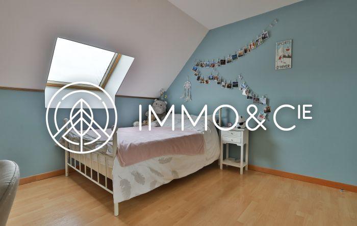 Maison - 187 m² - 6 pièces