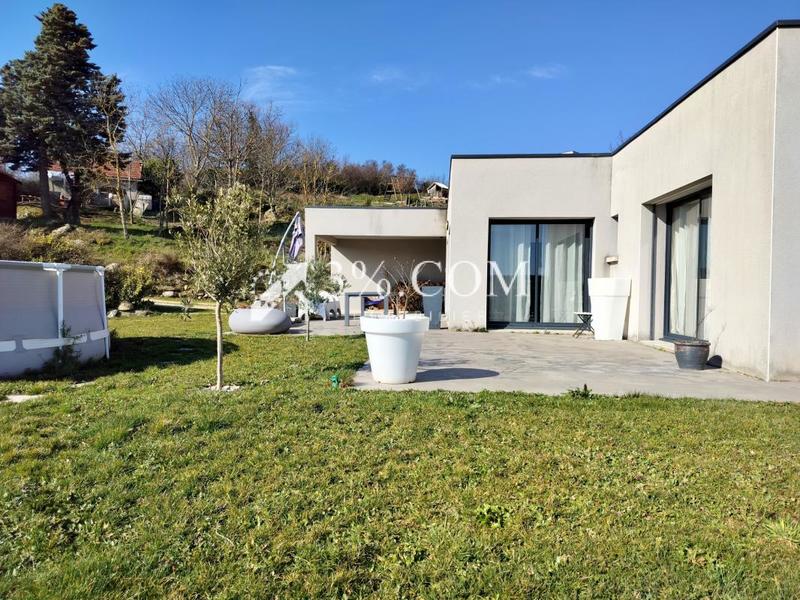 Villa - 115 m² - 5 pièces