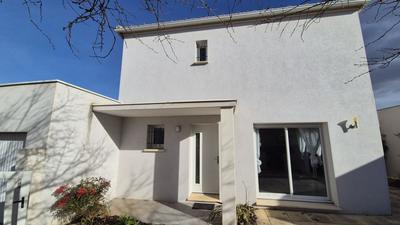 Villa - 104 m² - 5 pièces