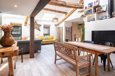 Loft - 143 m² - 5 pièces