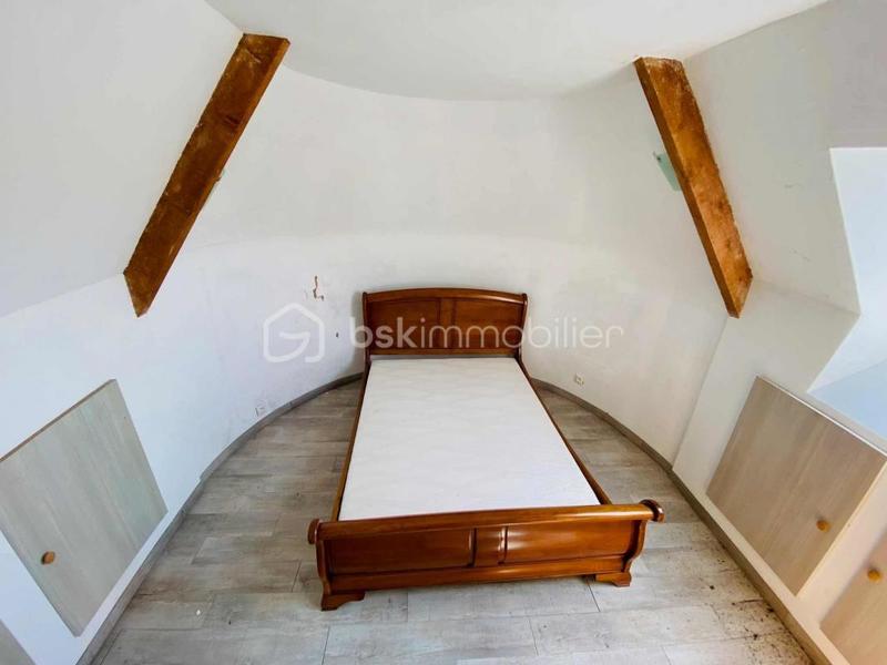 Demeure - 230 m² - 10 pièces