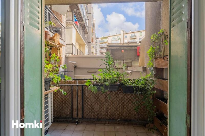 Appartement - 81 m² - 3 pièces