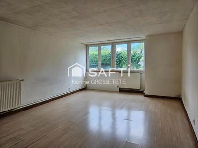 Maison - 91 m² - 5 pièces