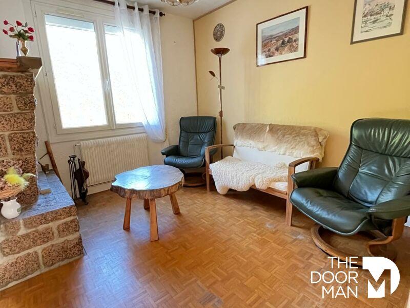 Maison - 102 m² - 5 pièces