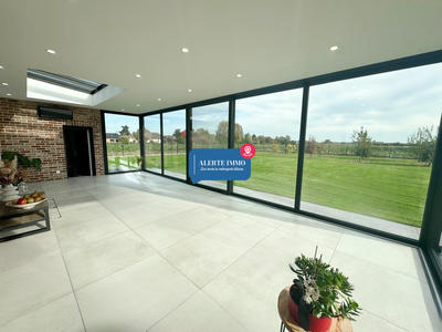 Maison - 180 m² - 5 pièces