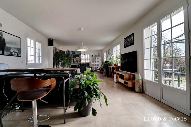 Maison - 152 m² - 6 pièces