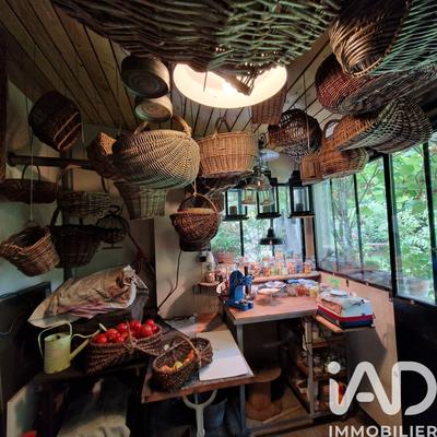 Maison - 142 m² - 7 pièces