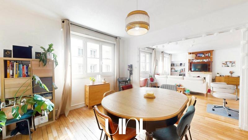 Appartement - 94 m² - 4 pièces