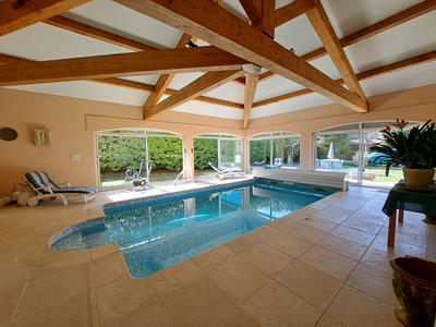 Maison - 170 m² - 7 pièces