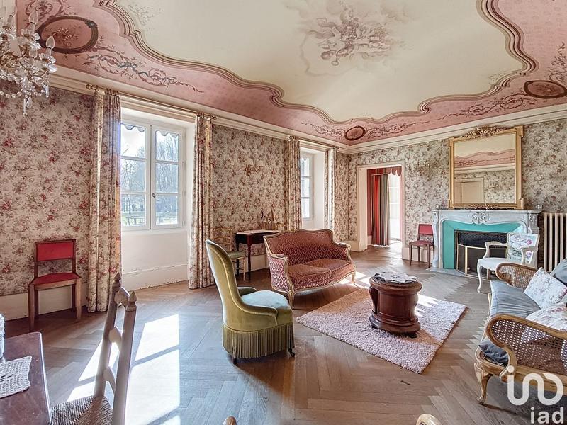 Local commercial - 2 100 m²