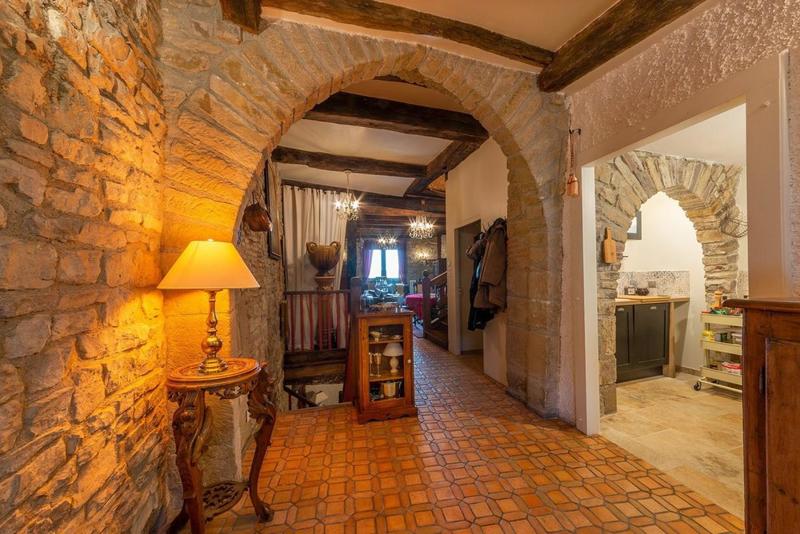 Maison de village - 179 m² - 6 pièces