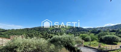 Maison - 123 m² - 8 pièces